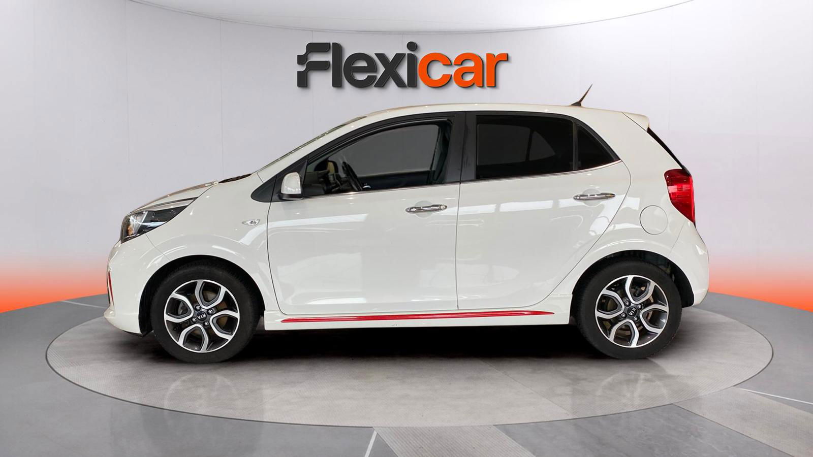 https://cdn-flexicar.caraffinity.it/public_appraisal_images_pro/images/stock/159868/4mZJxDEPoC__WhatsApp Image 2025-06-06 at 11.14.19 (3).jpeg